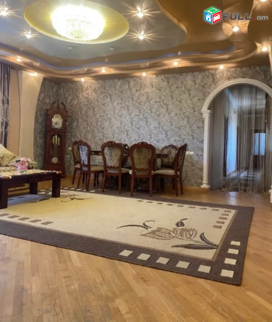 AV0261 Վարձով է տրվում առանձնատուն Մարշալ Բաբաջանյան փողոցում,Ավան