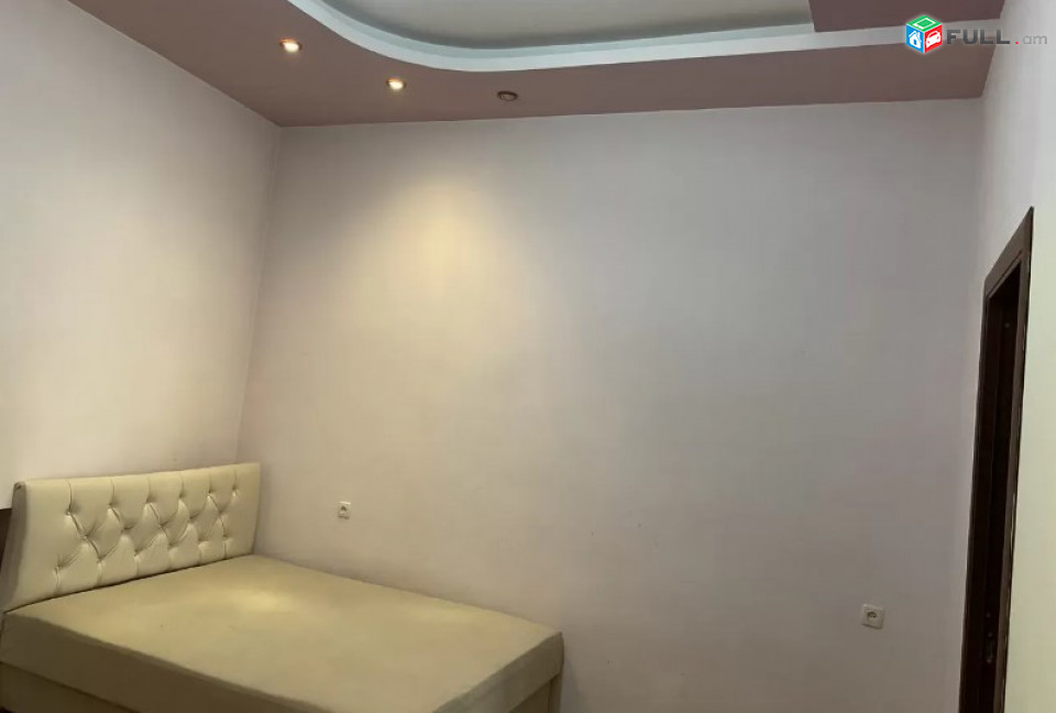 AV0319 Վարձով է տրվում 3 սենյականոց բնակարան Քանաքեռում
