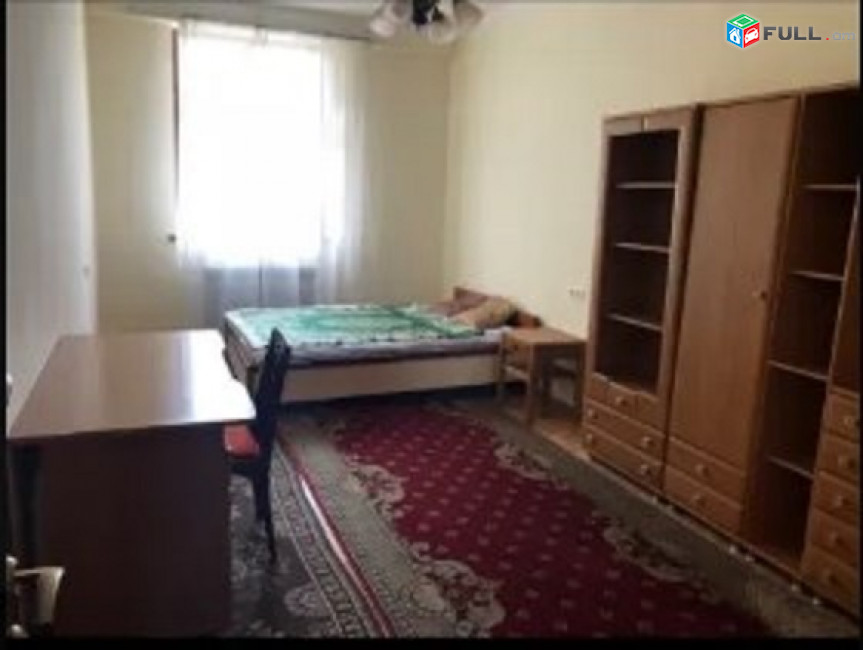 AV0366 Վարձով է տրվում 3 սենյականոց բնակարան Ծարավ Աղբյուրի փողոցում
