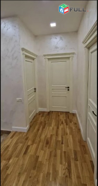 AV0376 Վարձով է տրվում 3 հարկանի առանձնատուն Գեներալ Սաֆարյանի փողոցում,Ավան