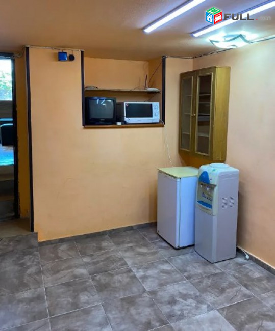 AV0378 Վարձով է տրվում կոմերցիոն տարածք Արաբկիրում