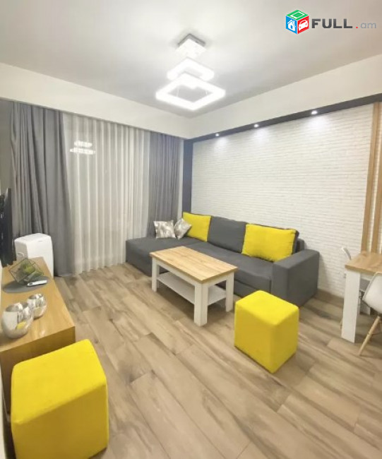AV0394 Օրավարձով է տրվում 2 սենյականոց բնակարան Եկմալյան փողոցում