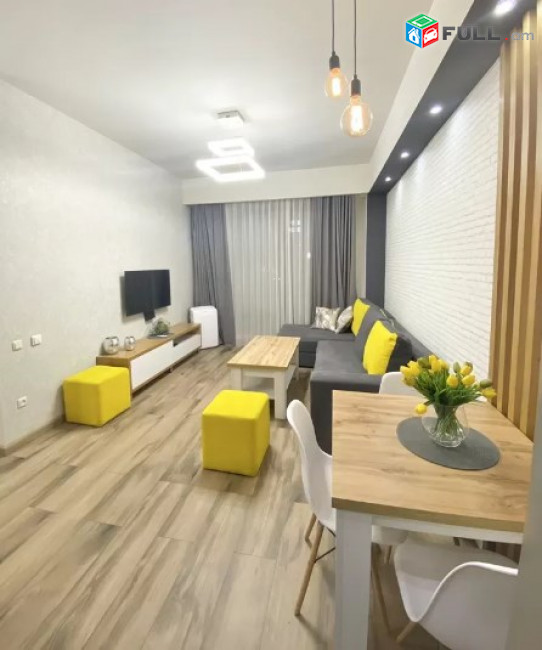 AV0394 Օրավարձով է տրվում 2 սենյականոց բնակարան Եկմալյան փողոցում