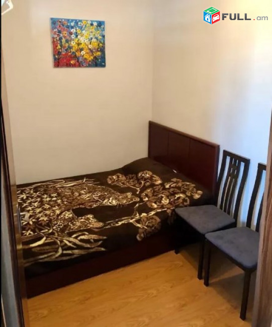 AV0398 Վարձով է տրվում 2 սենյականոց բնակարան Լենինգրադյան փողոցում
