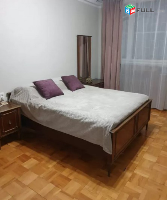  AV0419 Վարձով է տրվում 3 սենյականոց բնակարան Մարշալ Բաղրամյանի պողոտայում