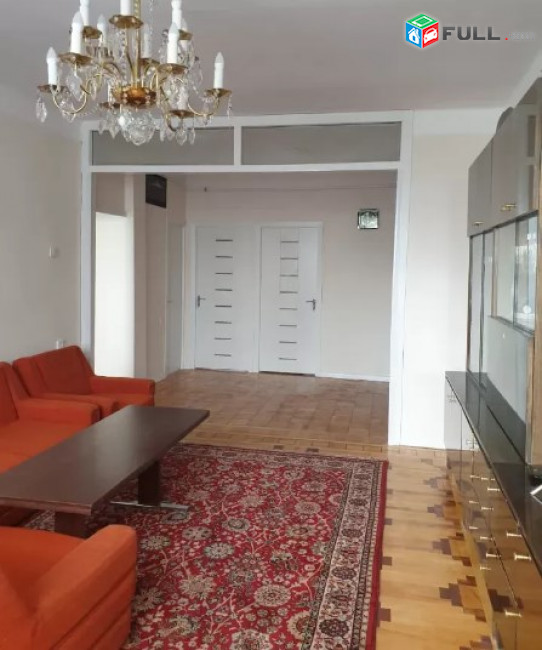  AV0419 Վարձով է տրվում 3 սենյականոց բնակարան Մարշալ Բաղրամյանի պողոտայում