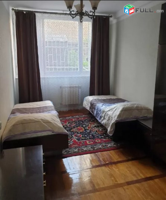  AV0419 Վարձով է տրվում 3 սենյականոց բնակարան Մարշալ Բաղրամյանի պողոտայում