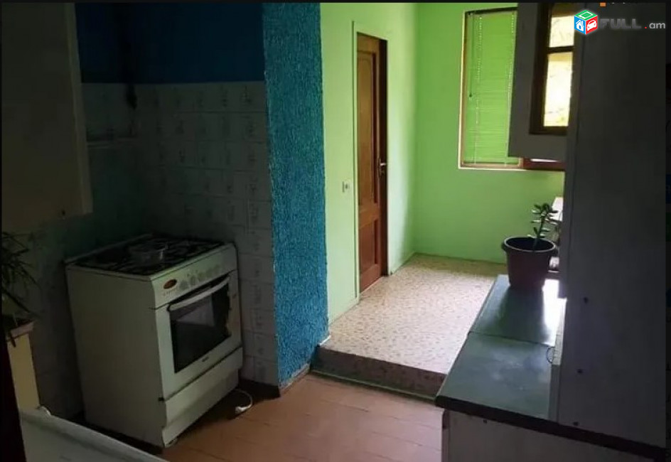AV0424 Վարձով է տրվում 3 սենյականոց բնակարան Տիգրան Մեծի պողոտայում
