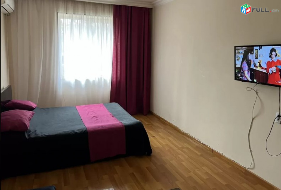 AV0449 Օրավարձով է տրվում 1 սենյականոց բնակարան Շինարարների փողոցում