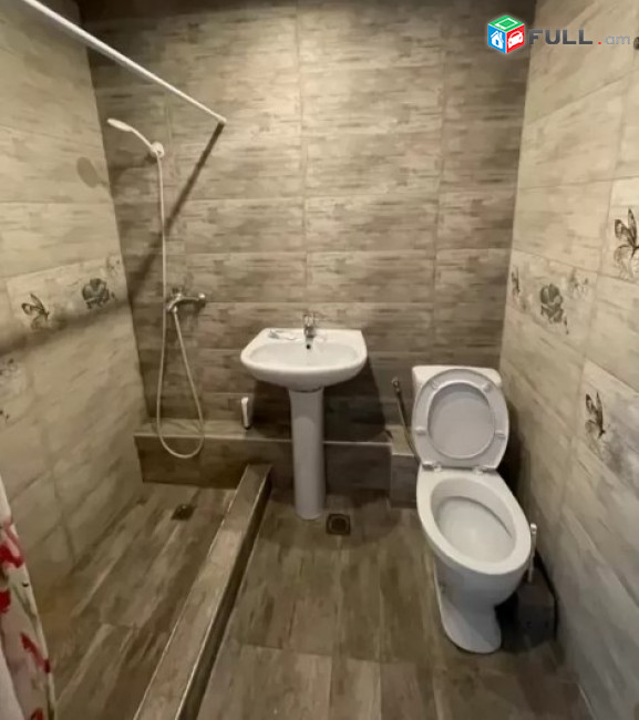 AV0466 Վարձով է տրվում 2 սենյականոց բնակարան Շիրազի փողոցում
