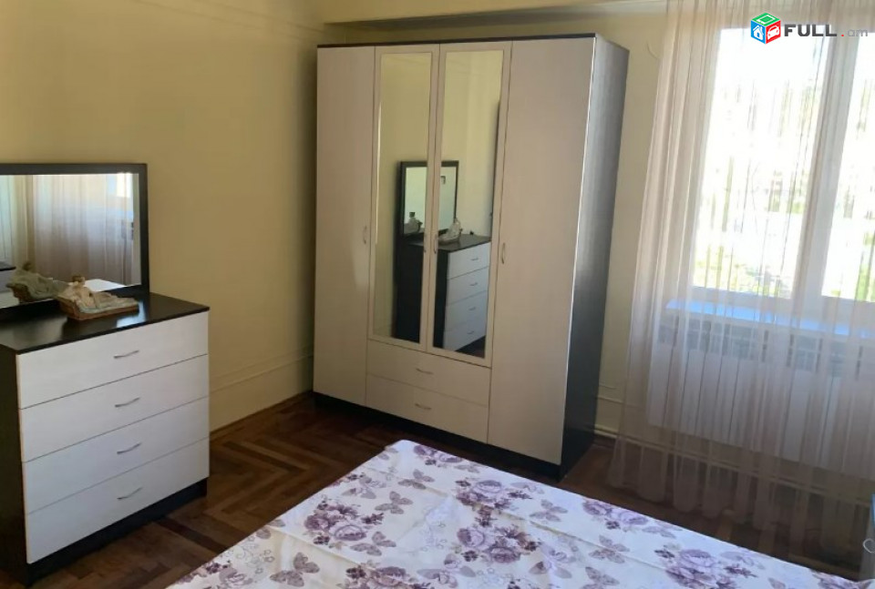 AV0468 Օրավարձով է տրվում 4 սենյականոց բնակարան Երվանդ Քոչարի փողոցում