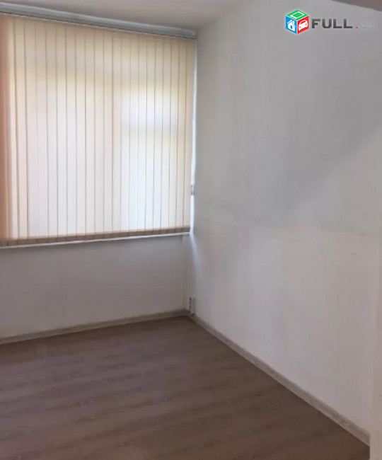 AV0532 Վարձով է տրվում կոմերցիոն տարածք Դերենիկ Դեմրճյանի փողոցում