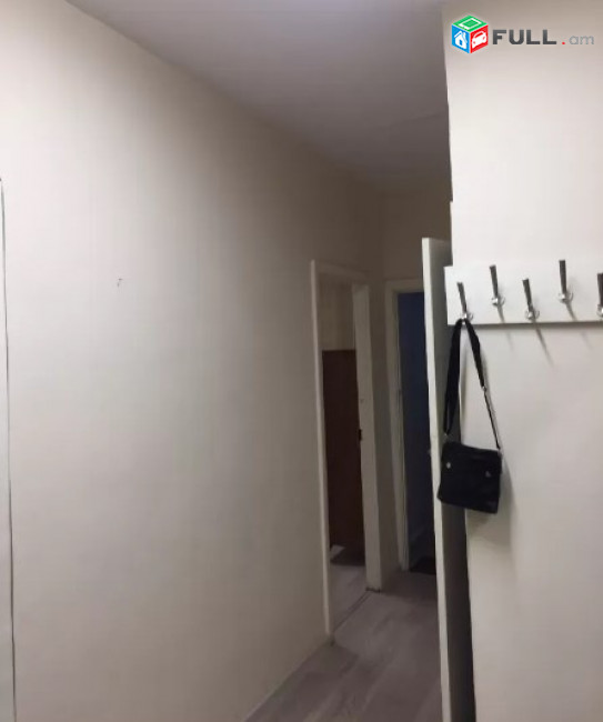 AV0532 Վարձով է տրվում կոմերցիոն տարածք Դերենիկ Դեմրճյանի փողոցում