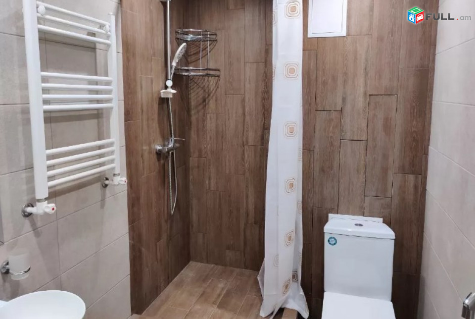 AV0562 Վարձով է տրվում 2 սենյականոց բնակարան Մոսկովյան փողոցում