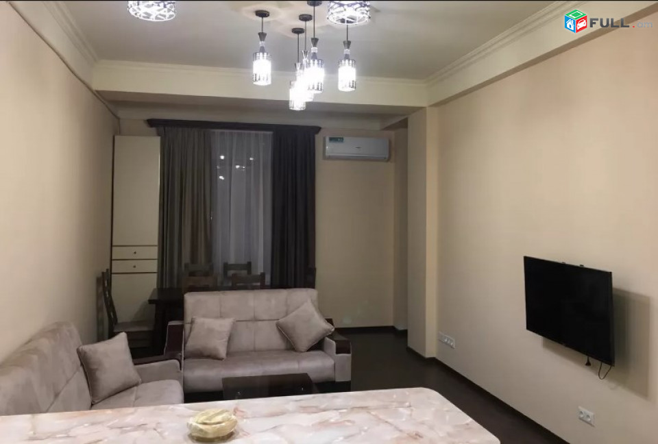 AV0590 Օրավարձով է տրվում 3 սենյականոց բնակարան Արամի փողոցում