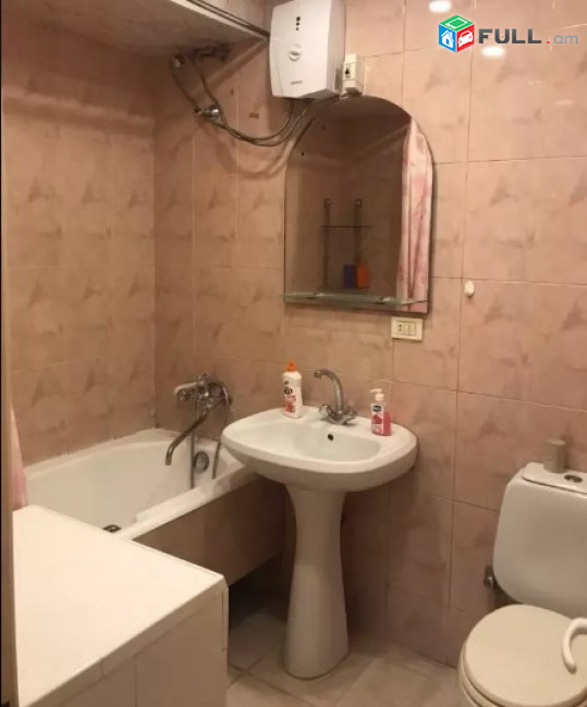AV0649 Վարձով է տրվում 2 սենյականոց բնակարան Զաքյան փողոցում