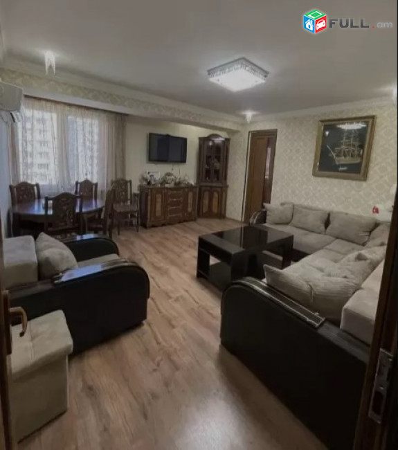 AV0692 Վարձով է տրվում 3 սենյականոց բնակարան Վերին Անտառային փողոցում