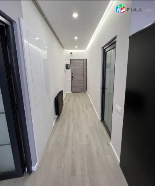 AV0697 Օրավարձով է տրվում 2 սենյականոց բնակարան Թումանյան փողոցում