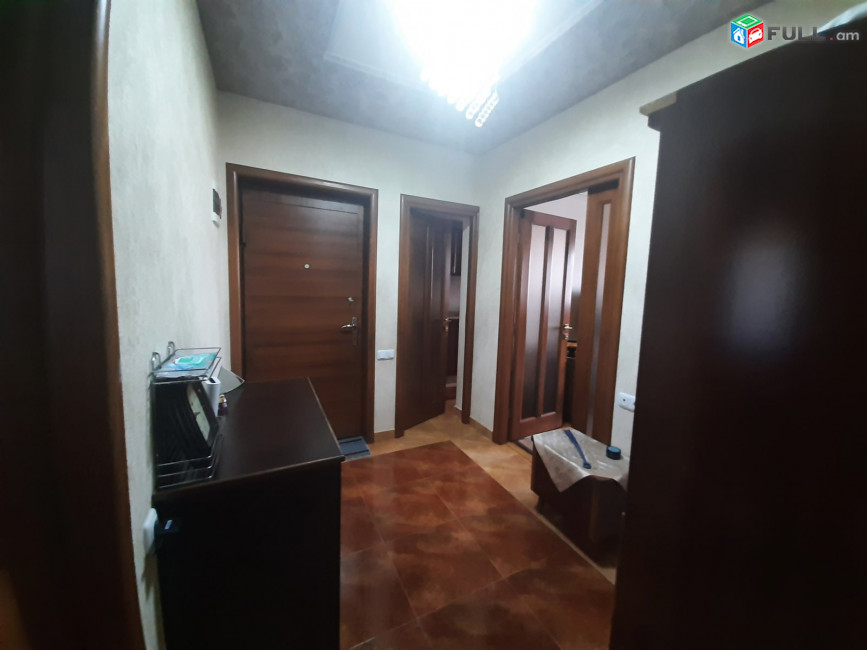 AV0774 Վարձով է տրվում 3 սենյականոց բնակարան Ավան-Առինջում