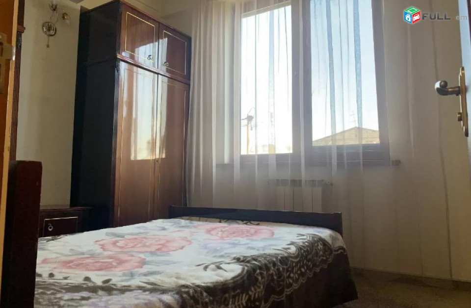 AV0752 Վարձով է տրվում 2 սենյականոց բնակարան Վարդանանց փողոցում