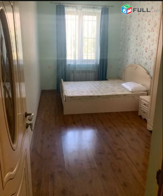 AV0783 Վարձով է տրվում առանձնատուն Բուռնազյան փողոցում