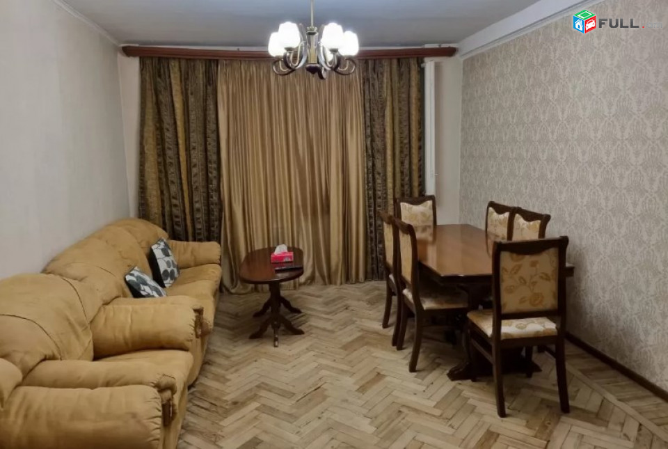 AV0792 Վարձով է տրվում 3 սենյականոց բնակարան Վարդանանց փողոցում