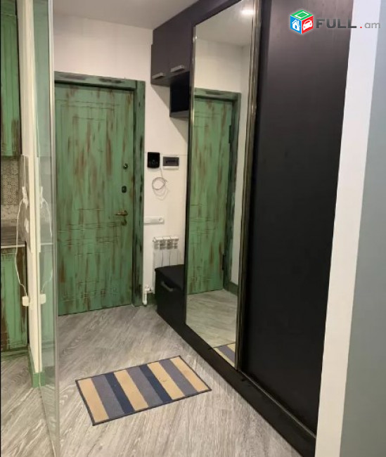 AV0831 Վարձով է տրվում 2 սենյականոց բնակարան Տերյան փողոցում