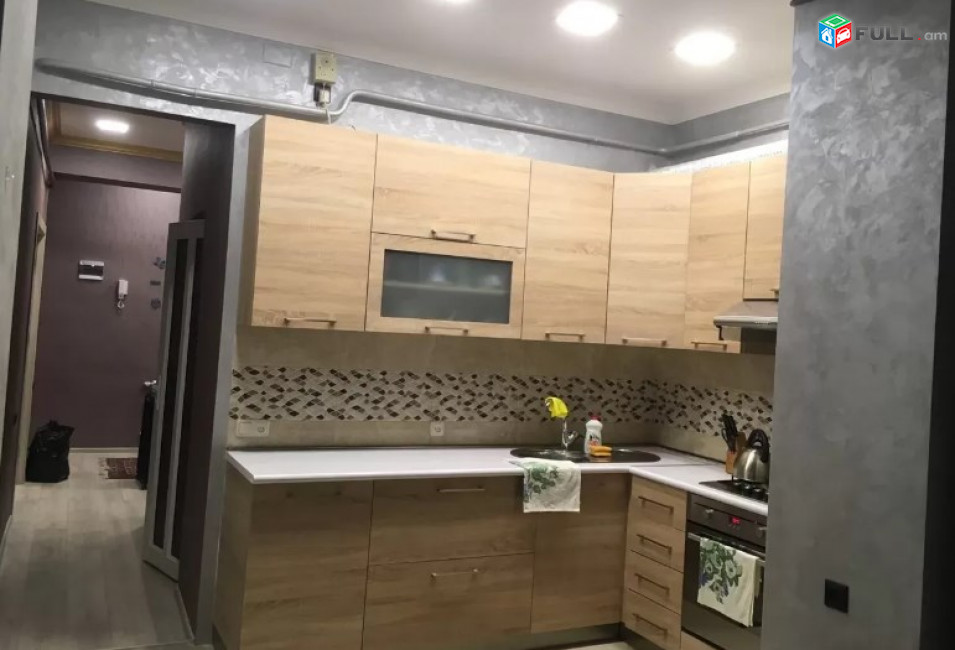 AV0863 Վարձով է տրվում 2 սենյականոց բնակարան Կիևյան փողոցում