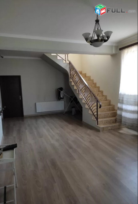 AV0890 Վարձով է տրվում 2 հարկանի առանձնատուն Դուրյան թաղամասում,Ավան
