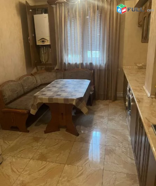 AV0894 Վարձով է տրվում 2 սենյականոց բնակարան Հակոբ Հակոբյան փողոցում