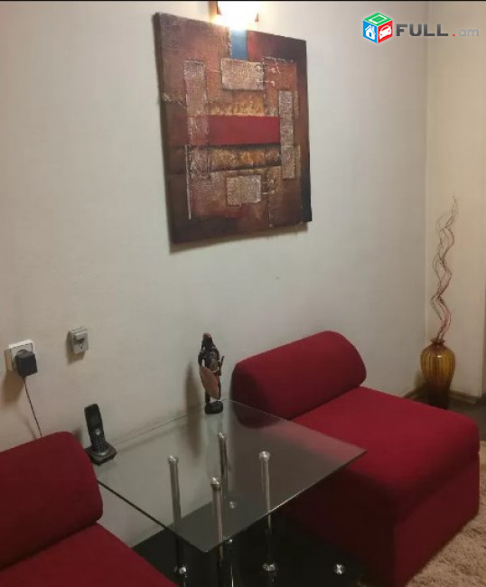 AV0865 Վարձով է տրվում 2 սենյականոց բնակարան Սոսեի փողոցում