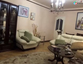 AV0947 Վարձով է տրվում 3 սենյականոց բնակարան Կարապետ Ուլնեցու փողոցում