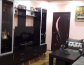 AV0958 Վարձով է տրվում 3 սենյականոց բնակարան Լենինգրադյան փողոցում