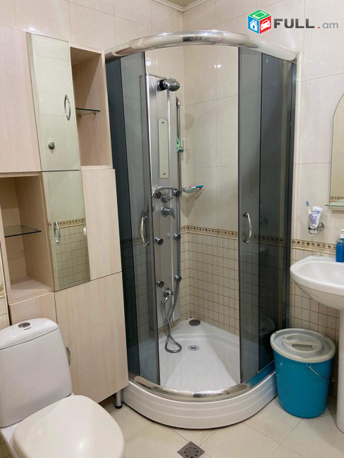 AV1011 Վարձով է տրվում 2 սենյականոց բնակարան Կիևյան փողոցում