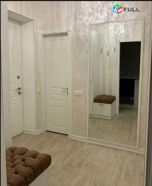 AV1023 Վարձով է տրվում 2 սենյականոց բնակարան Թումանյան փողոցում