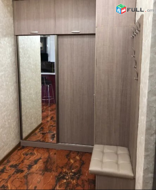 AV1035 Վարձով է տրվում 3 սենյականոց բնակարան Կոմիտասի պողոտայում