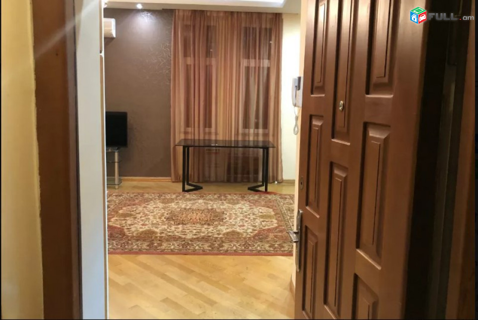 AV1058 Վարձով է տրվում 2 սենյականոց բնակարան Մաշտոցի պողոտայում