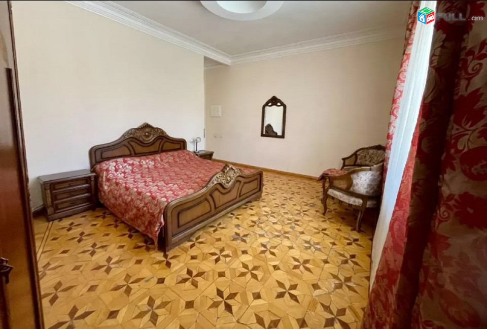 AV0997 Վարձով է տրվում 4 հարկանի առանձնատուն Սիմոն Երևանցու փողոցում