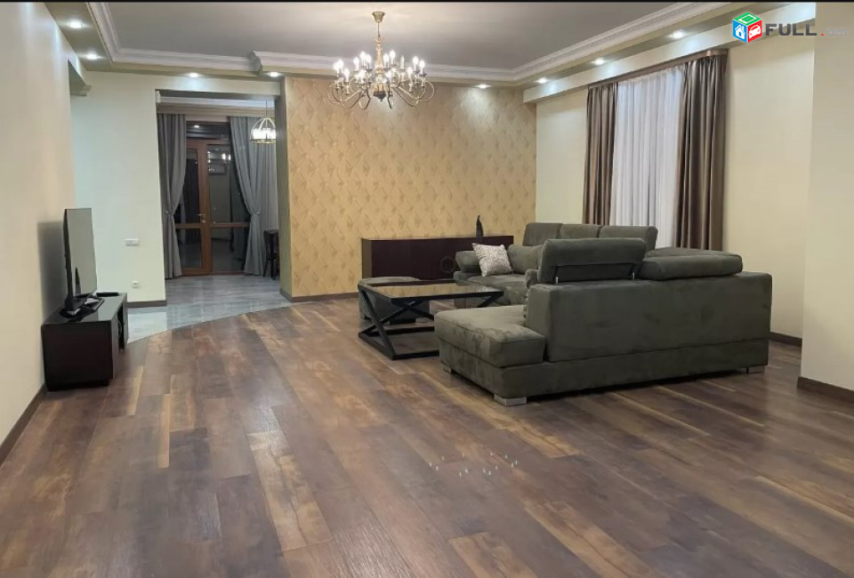 AV1074 Վարձով է տրվում 3 սենյականոց բնակարան Սոսեի փողոցում