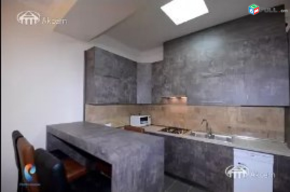 AV0797 Վարձով է տրվում 2 սենյականոց բնակարան Վերին Անտառային փողոցում
