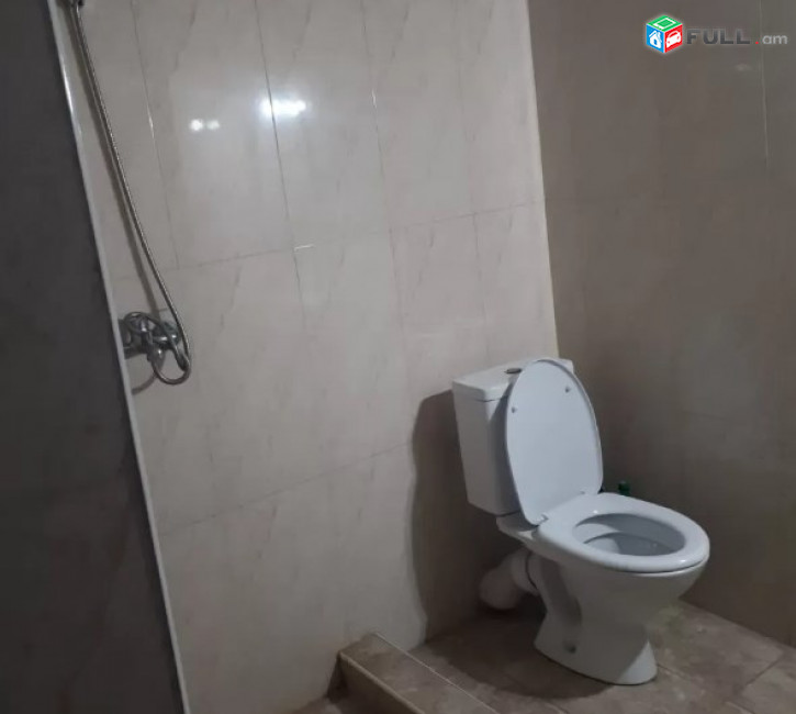 AV0601 Վարձով է տրվում 2 սենյականոց բնակարան Ադոնցի փողոցում