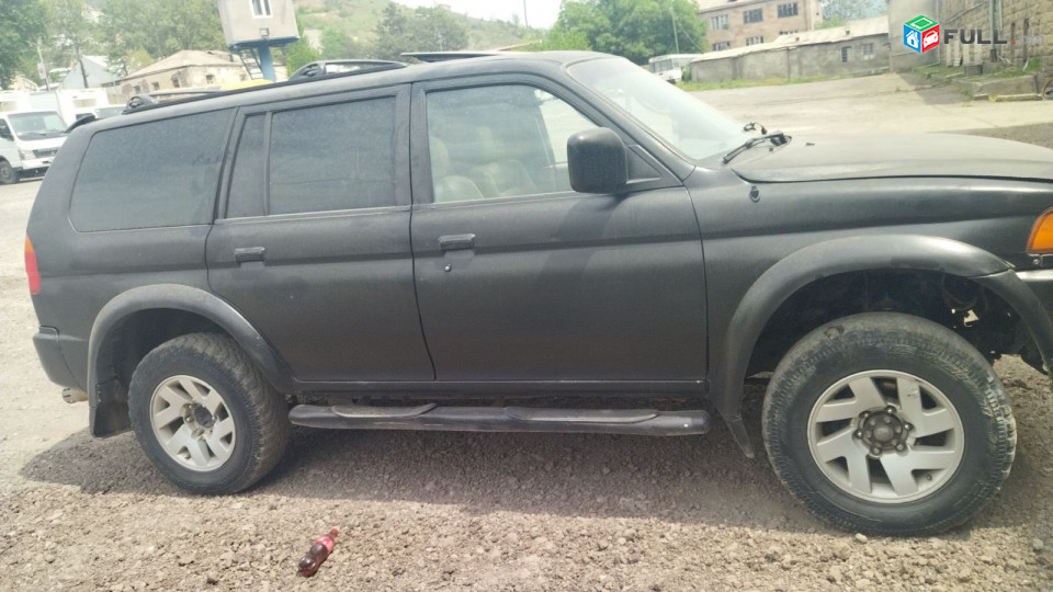 Mitsubishi pajero montero Montero sport Ռասկուլաչիտ