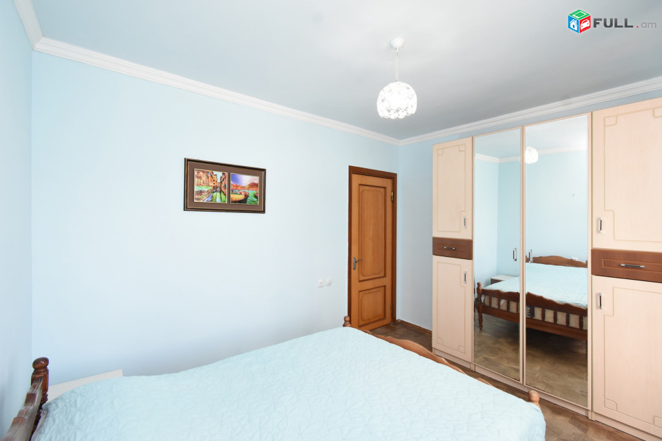  Վարձով է  տրվում 4 Սենյակ Կենտրոնում , For rent apartment center