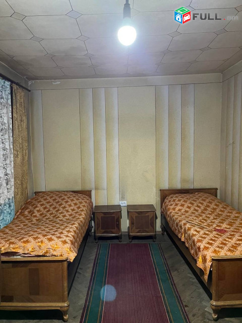 Վարձով է տրվում բնակարան Նոր Նորքի 2-րդ  զանգվածում՝ Մոլդովական  փողոցում