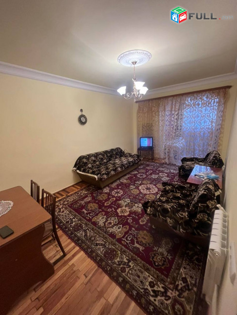 Վարձով է տրվում 1 սենյականոց (+փակ պատշգամբ) բնակարան Նոր Նորքի 4-րդ զանգվածում` Ծիածան սուպերմարկետի հետևի մասում