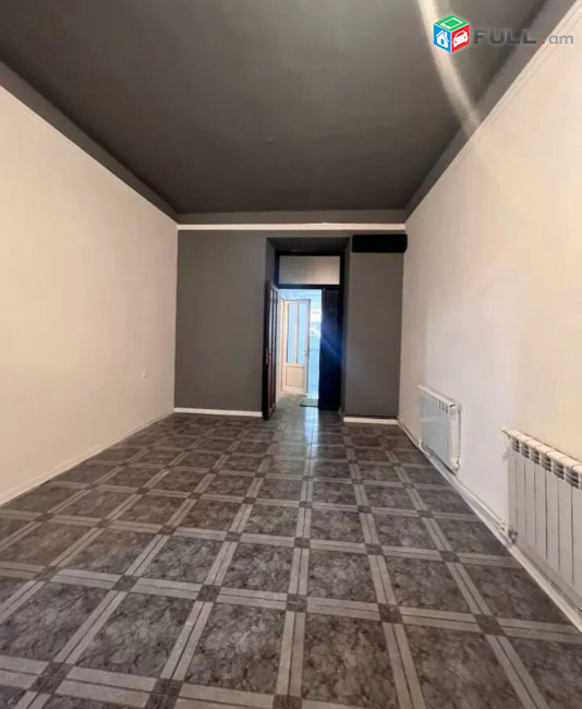Բազմաֆունկցիոնալ տարածք ՀՀ հրապարակին կից