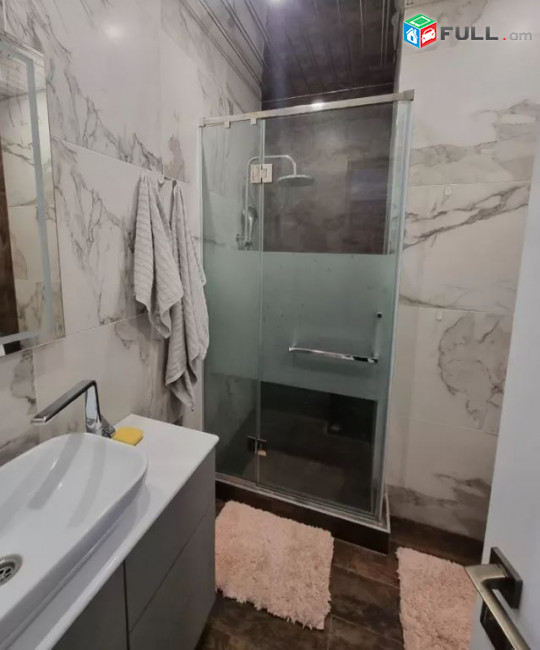 Ամիրյան փ. վարձով 2 սեն բնակարան