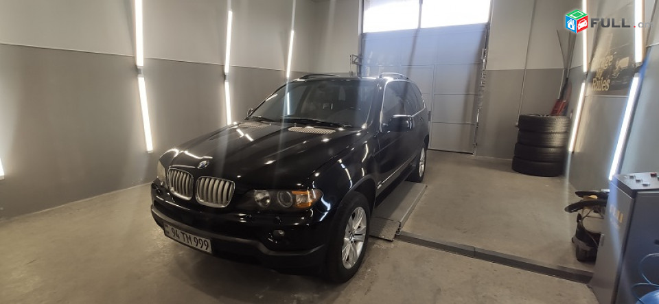 BMW -     X5 , 2005թ.նորի նման փափուկ մեքենա է,