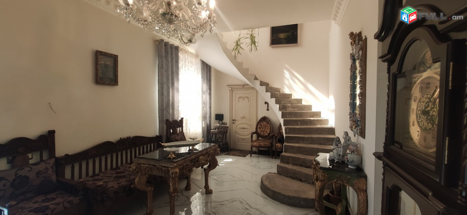 Նորակառույց 504քմ հող,այգի,244քմ 2 հարկանի տուն,ավտոտնակ,ամառային խոհանոց,4սան հանգույց,6սենյակ,Մուշ թողամաս