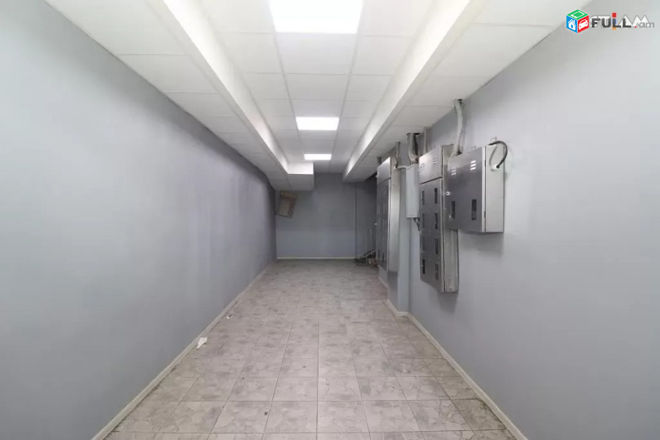 Սայաթ-Նովա, 3 սեյակ, 111քմ, 12/3 հարկ